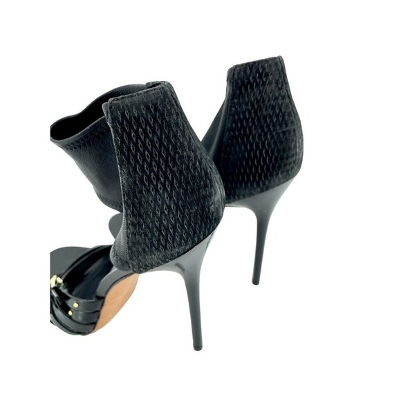 L.A.M.B. Black Leather Ankle Strap Strappy Stiletto Heels Shoes SZ 7.5 - Picture 12 of 16